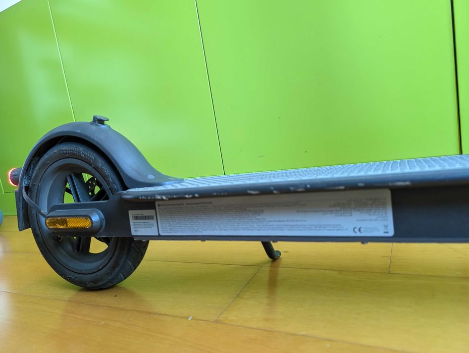 Trotinete Xiaomi Mi Electric Scooter Essential – 550 km – Excelente estado