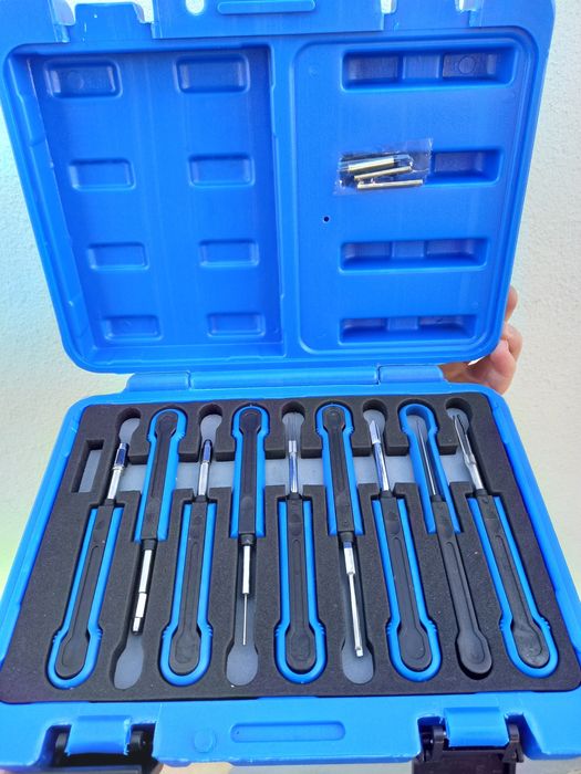 Extrator de terminais elétricos