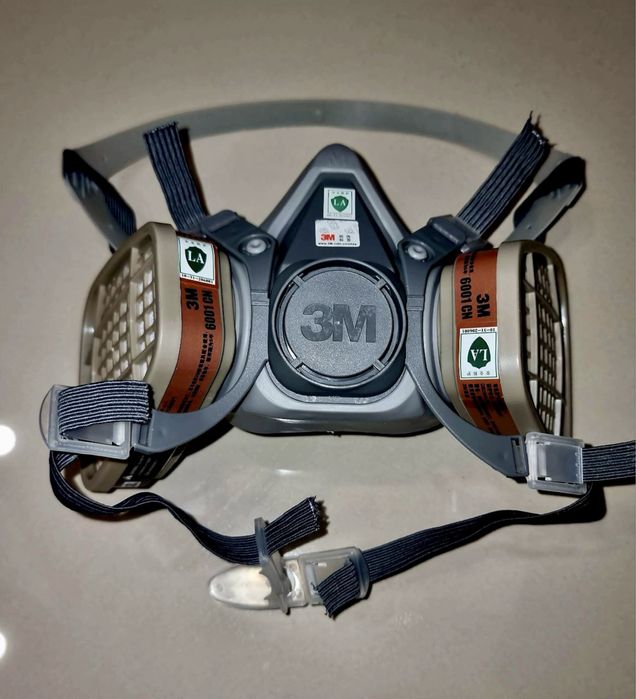 Маска, респіратор 3М полулицьова, розмір М універсальний (Китай)