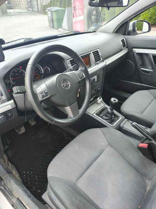 Opel Vectra C Kombi 2007r.  1.9CDTI  120KM
