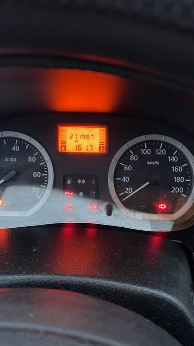 Dacia 1.6 бензин 2006