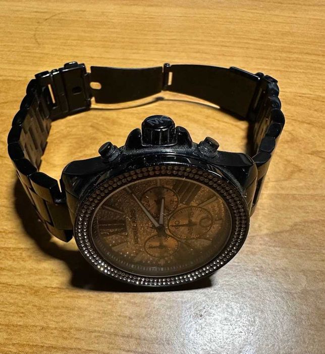 Дизайнерские наручные часы Michael Kors