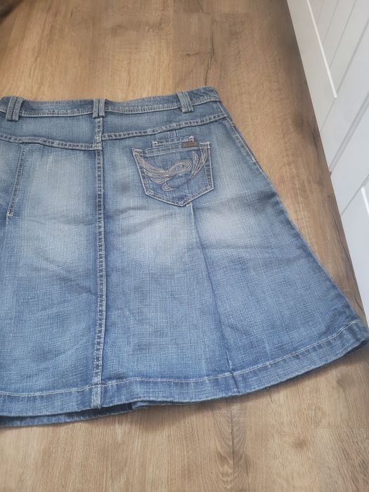 Spódniczka dżinsowa damska, szer.w pasie43cm.