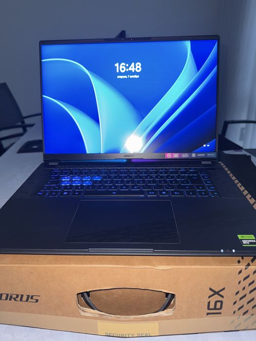 Игровой Ноутбук  Очень Мощный