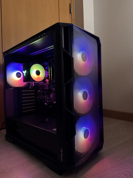 Pc gamer muito pouco usado