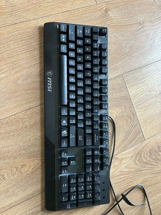 Klawiatura gamingowa MSI Vigor MK30 świecąca