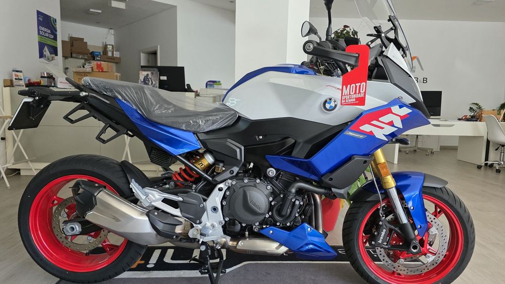 BMW F 900 XR