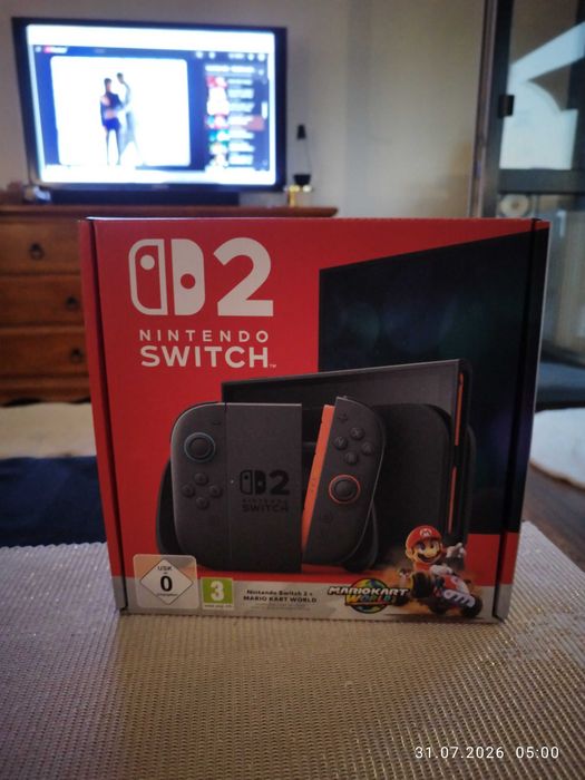Nintendo 2 Switch plus Mario Bros