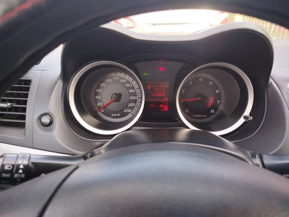 Мітсубісі лансер 10