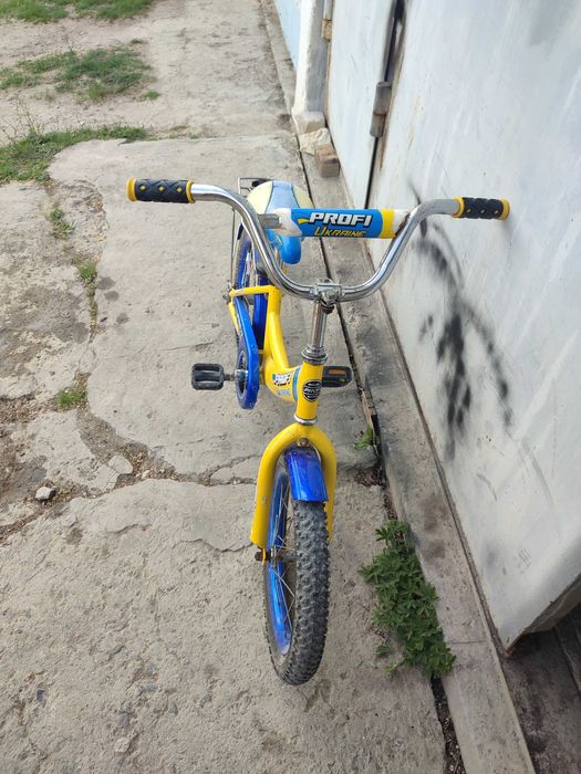 Дитячий велосипед Profi, колеса 16