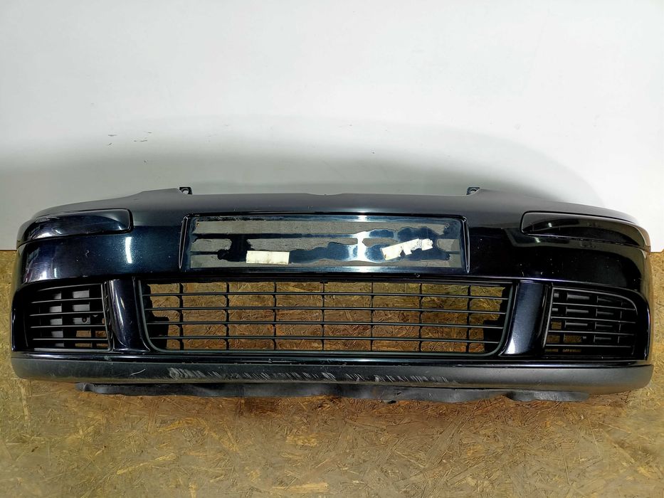 VW Volkswagen Golf 5 V 5 zderzak przód przedni kolor LC9Z oryginał