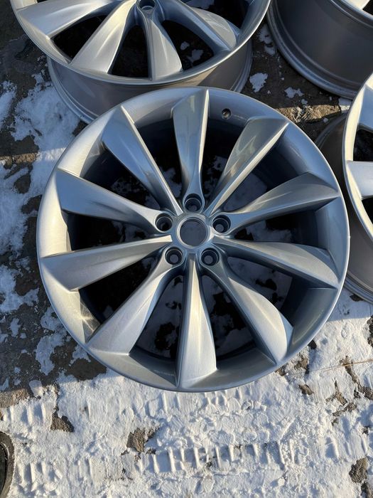 Комплект дисків Tesla Model S 5/120 R21x8.5J Диски Тесла еска
