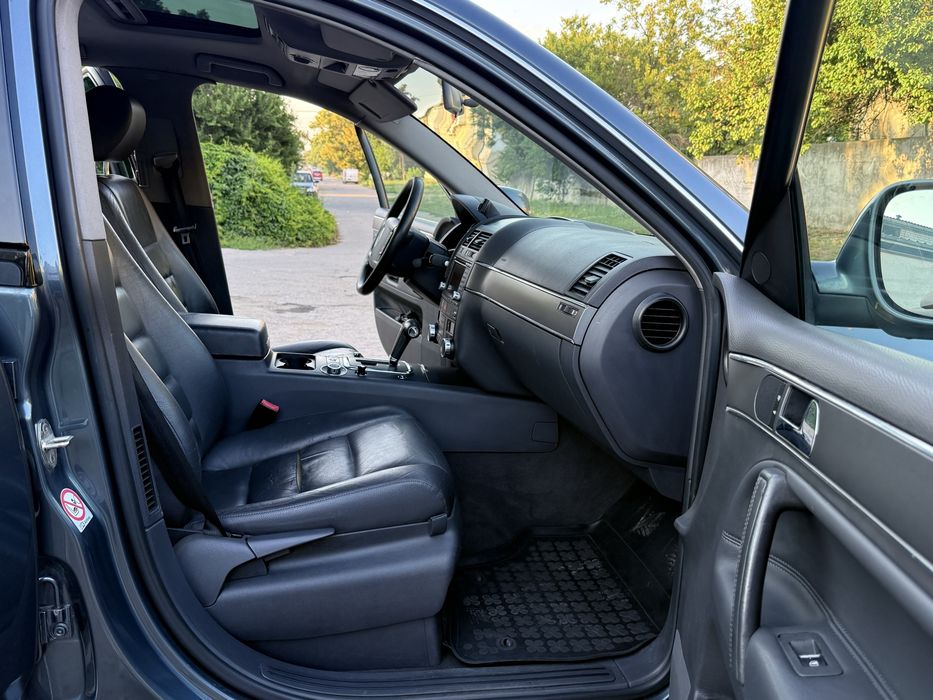 Продам Volkswagen Touareg
