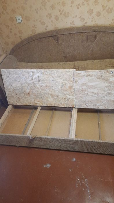 Диван-софа,раскладной.