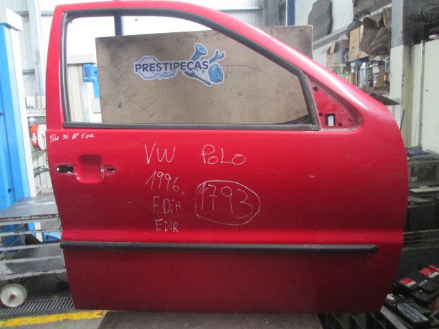 Porta frente direita VOLKSWAGEN Polo (6N)