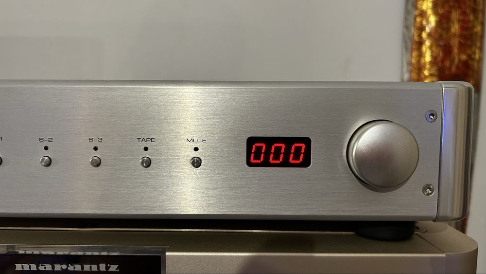 Amplificador Krell KAV-400xi