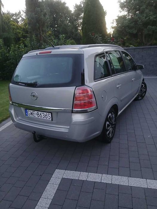 2006 Opel zafira 1,8 benzyma panorama 7 osobowa