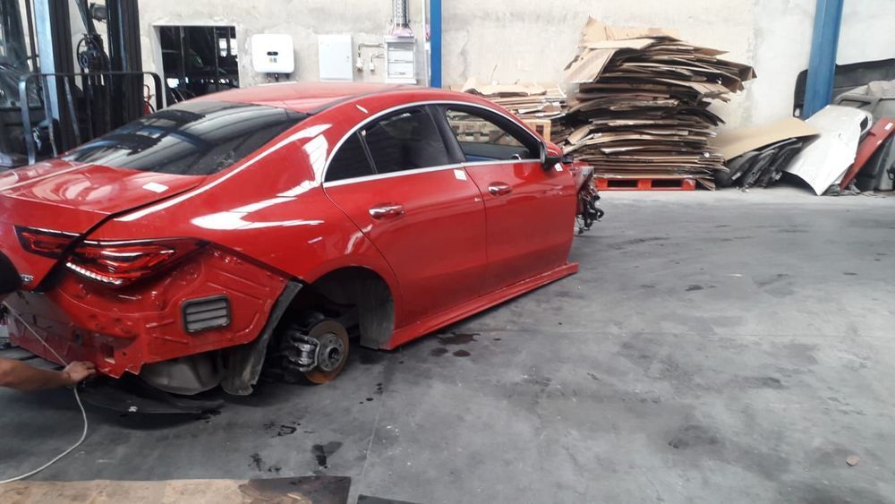 Peças Mercedes CLA Coupé 118 do ano 2019
