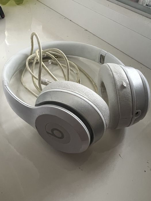 Наушники оригинальные Apple .  Beats Solo² (Solo 2) Wired, белые.