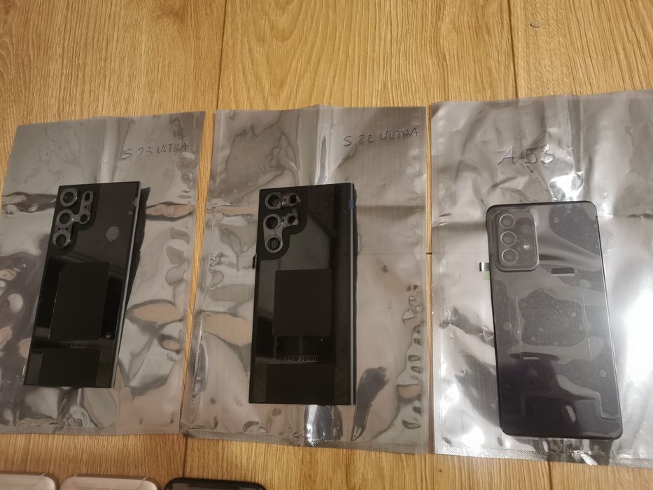 Wyświetlacze do telefonów Samsung i inne akcesoria