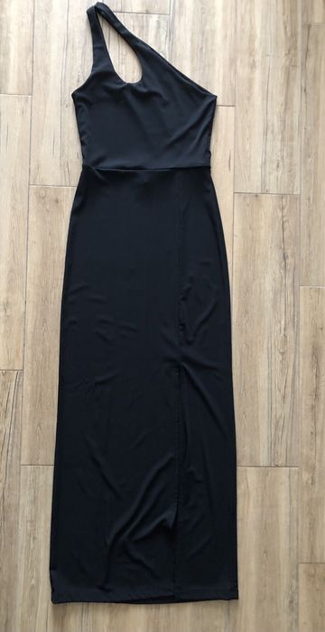 Asymetryczna sukienka na jedno ramię czarna hm xs obcisła