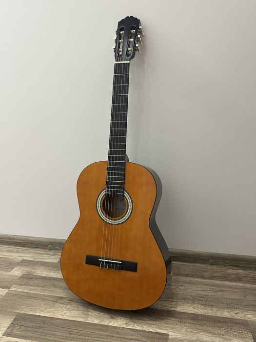 Gitara akustyczna