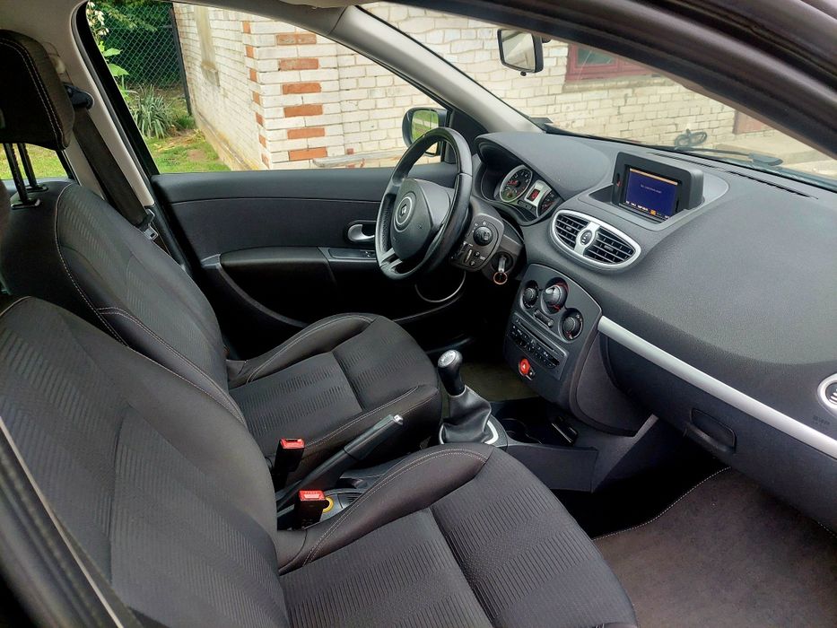 Renault CLIO II| 5 Drzwi