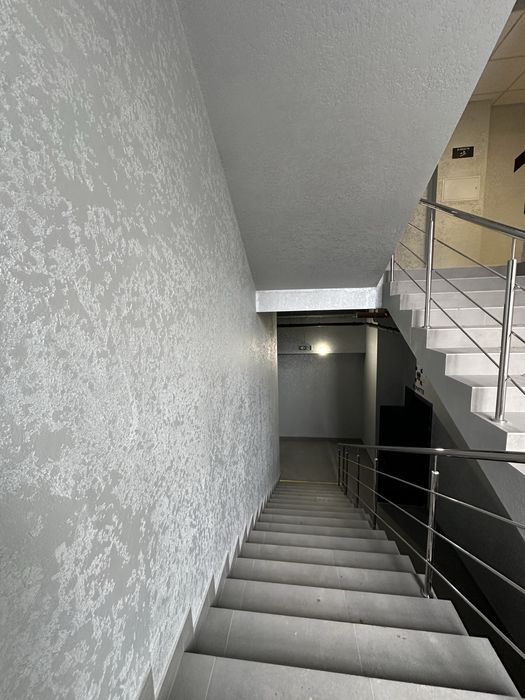 Продаж 2 кім.квартири ,новобудова здана .ЄОселя 89тис..