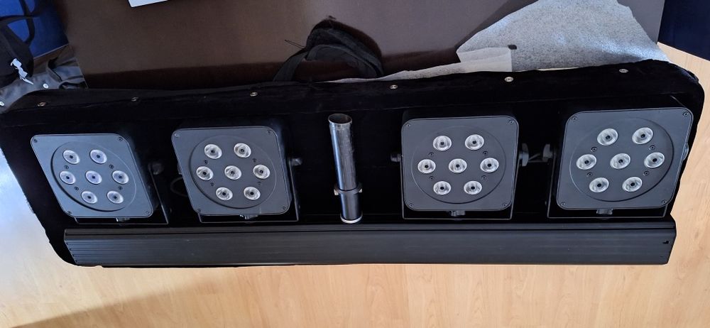 Barra Led Cameo  CLMPAR 3