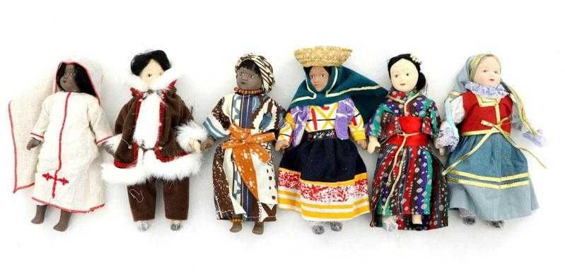 Grande coleção bonecas porcelana 79 BONECAS DO MUNDO
