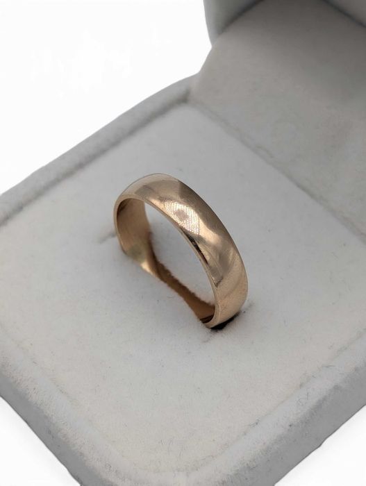 Złota obrączka 585 14K 3,9 g r. 17