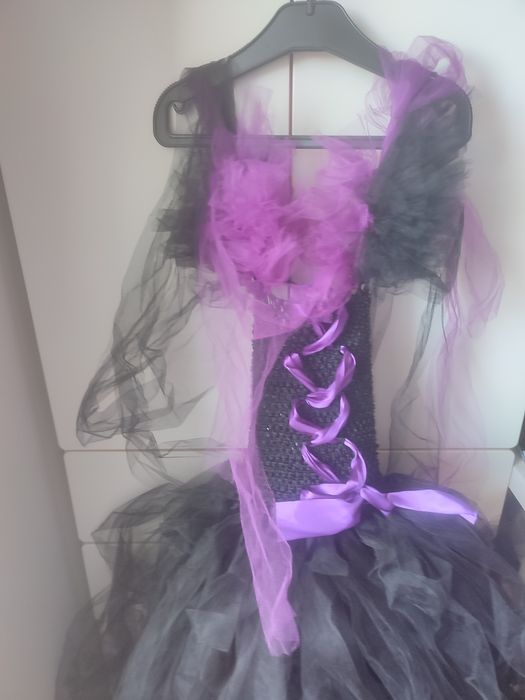 Vestido fantasia carnaval Maléfica - Tam 4 anos