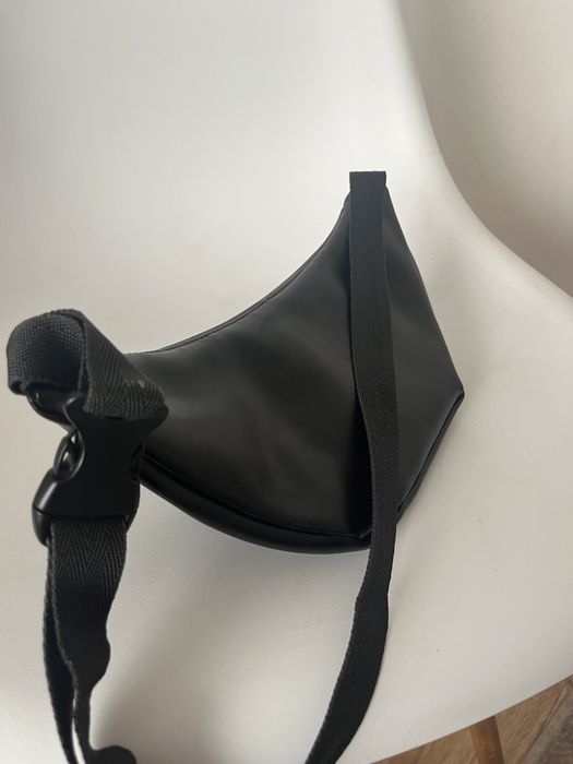 Бананка/сумка чорна, еко-шкіра