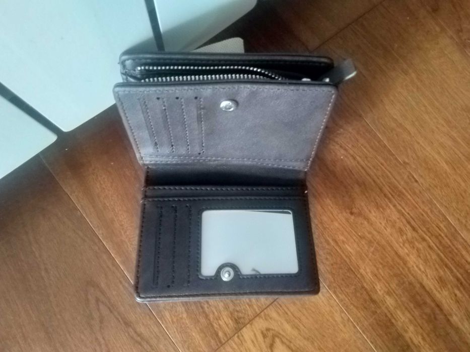 Vendo Carteira multifuncional