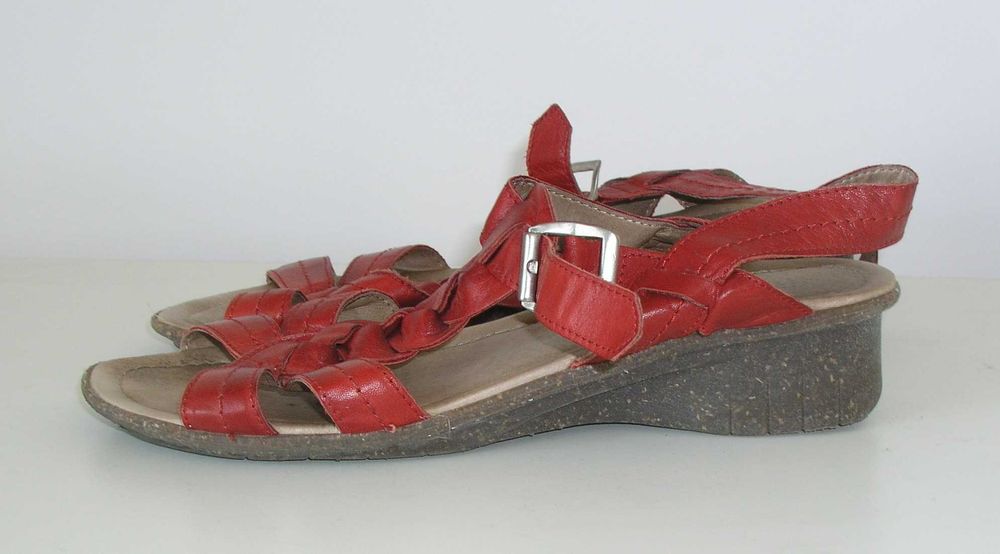 Sandały czerwone Softwalk rozm. 40