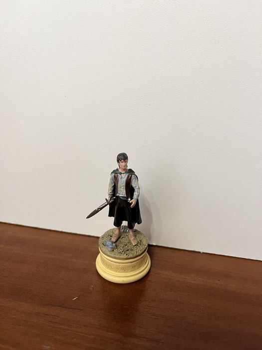 Колекційна фігурка