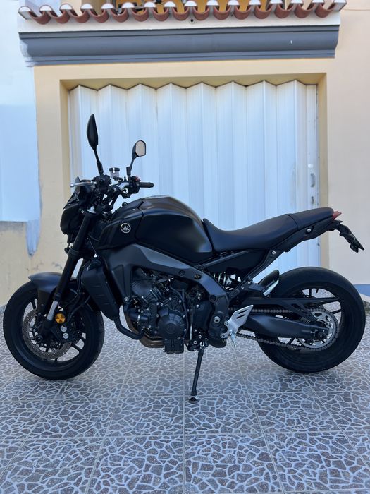 Yamaha MT09 Tech Black