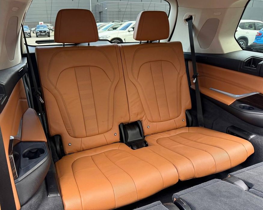 BMW X7 40i x-drive