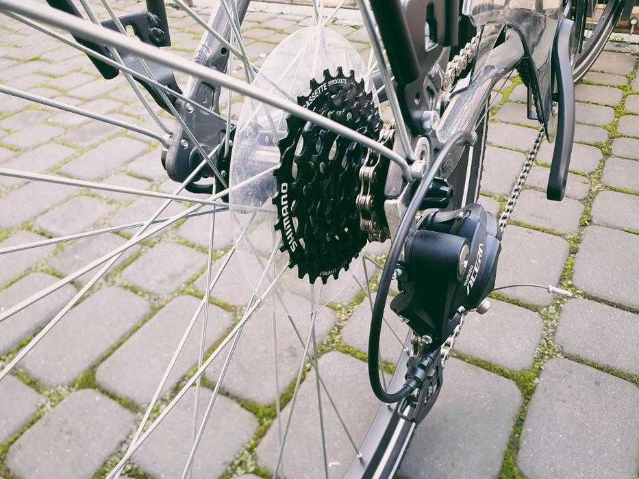Kross Trans 4.0 Lady V-Brake, grafitowy, 28", rozm. L - WYPRZEDAŻ!