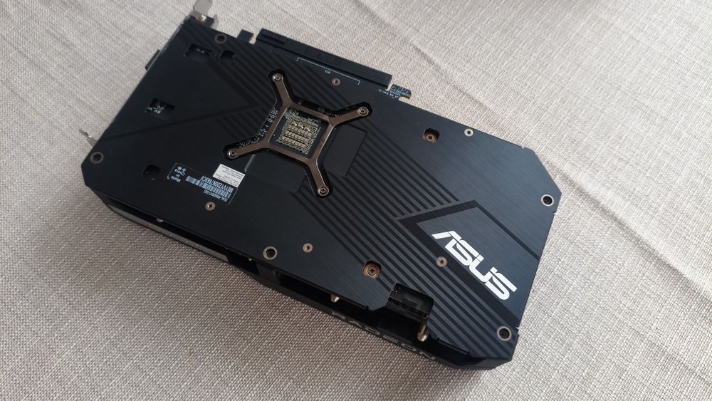 Asus Radeon rx 6600 XT OC