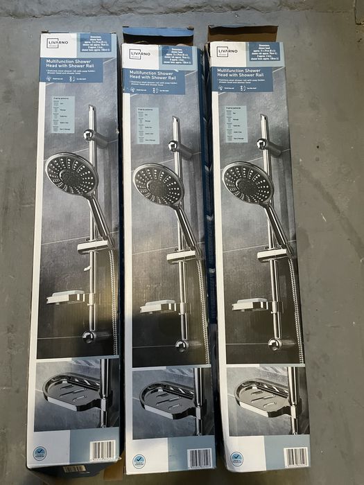 Душова стійка livarno, душова лійка