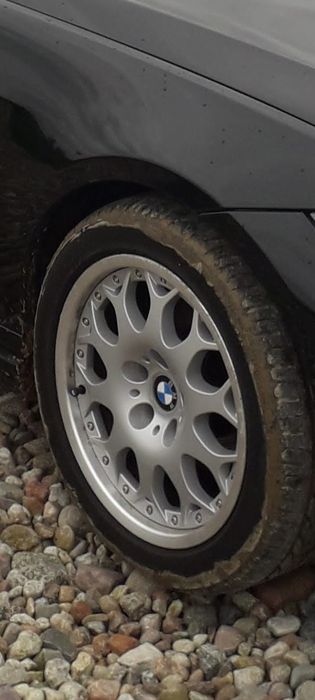 BMW 318d E91 140KM