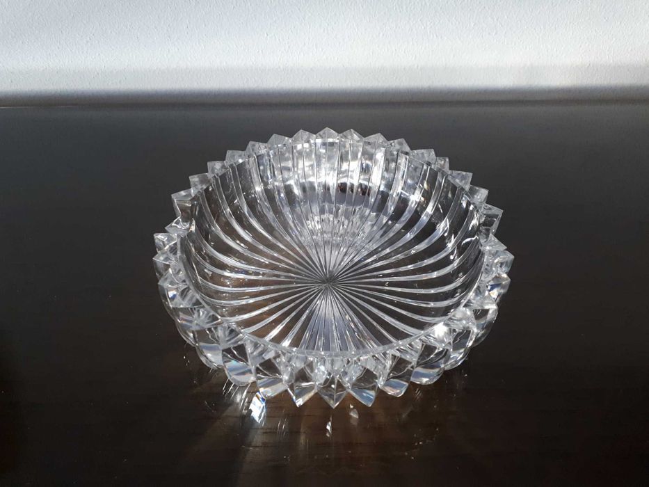 Cinzeiro de cristal marca Atlantis sem uso
