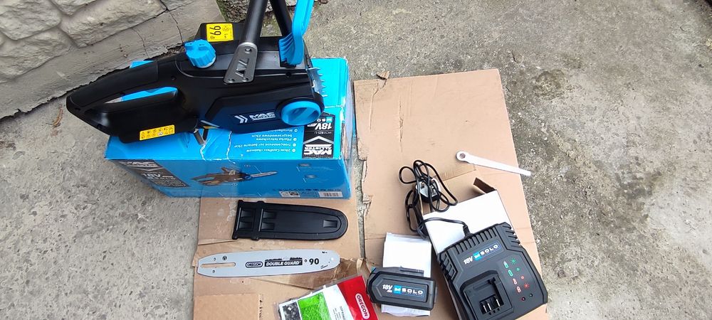 Потужна Пила акумуляторна з Англії