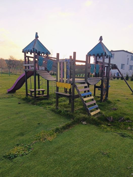 Sprzedam Plac zabaw