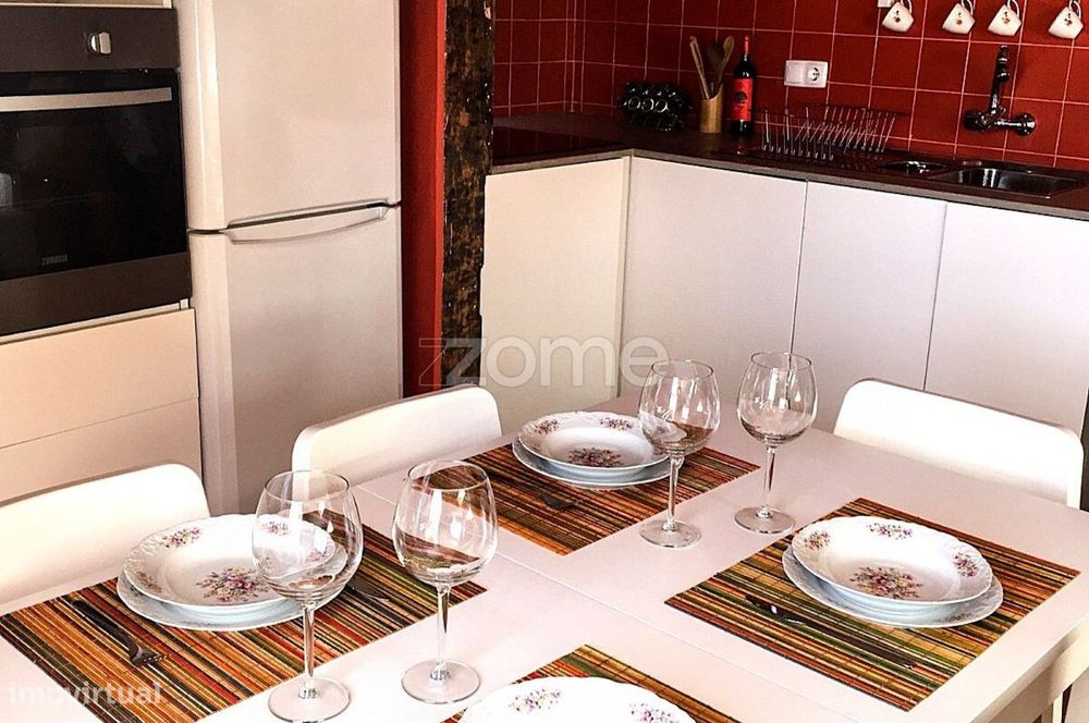 Duplex T1 Remodelado no Coração da Baixa de Setúbal | 90 m²