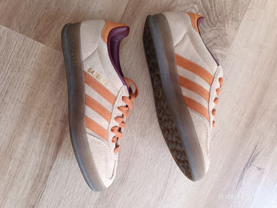Adidas gazelle beje e laranja