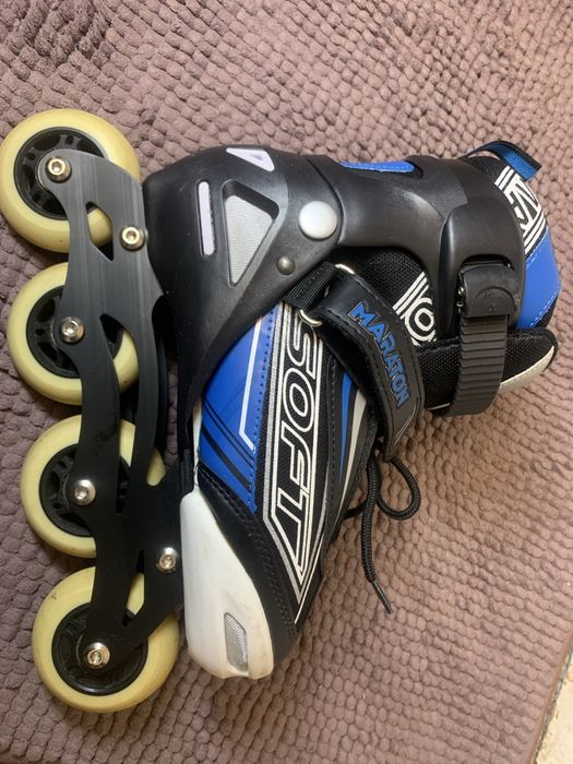 Роликові ковзани