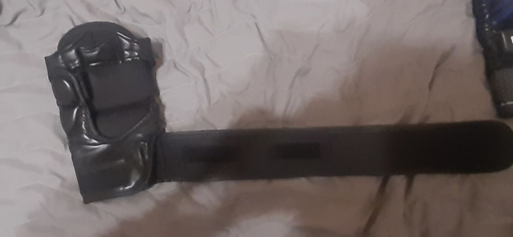 перчатки Green Hill