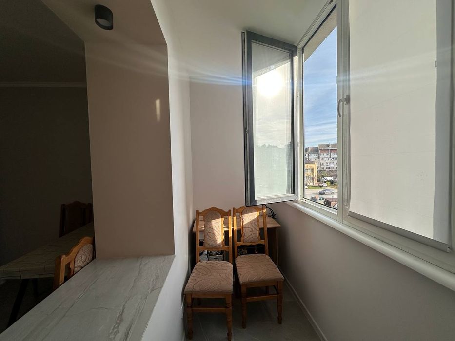 Оренда.1км.квартири. Довженка-58 поряд парку та озера